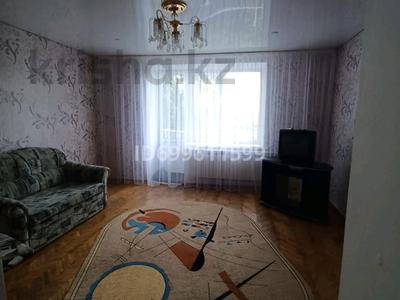 3-комнатная квартира · 70 м² · 2/2 этаж · помесячно, Спортивная 7 за 120 000 〒 в Макинске