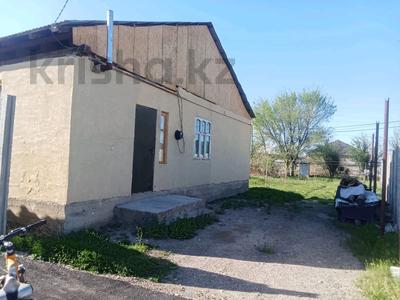 Отдельный дом · 4 комнаты · 100 м² · 8 сот., мкр Талас, 2-й переулок қызыл қайнар 2 за 20 млн ₸ в Таразе