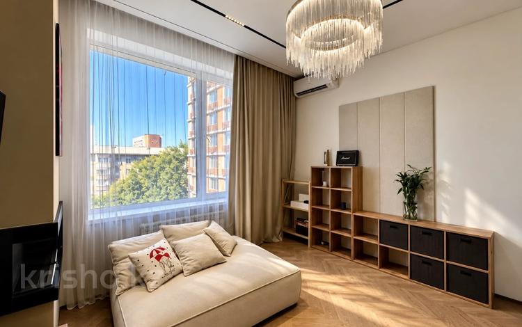 3-комнатная квартира · 76.5 м² · 4/12 этаж, Басенова 10 — ПРОСТОРНАЯ СВЕТЛАЯ КВАРТИРА ! за 105 млн ₸ в Алматы, Бостандыкский р-н — фото 6