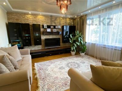 3-комнатная квартира · 62 м² · 1/5 этаж, Майкудук, мкр Голубые пруды за 23.8 млн 〒 в Караганде, Алихана Бокейханова р-н