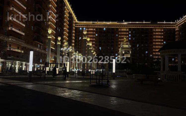4-бөлмелі пәтер · 160 м² · 13/22 қабат, 17-й мкр, ​17-й микрорайон 6, бағасы: 105 млн ₸ в Актау — фото 2
