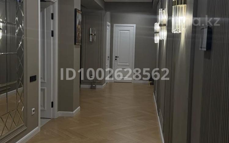 4-комнатная квартира · 160 м² · 13/22 этаж, 17-й мкр, ​17-й микрорайон 6 за 96 млн ₸ в Актау — фото 6