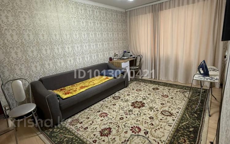 1-комнатная квартира · 33 м² · 9/10 этаж, мкр 8, 101 стрелковой бригады 14 за 11.5 млн ₸ в Актобе — фото 2