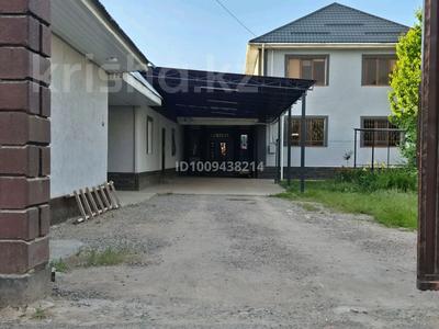 Жеке үй · 6 бөлме · 220.6 м² · 8 сот., Қарасай батыр 22, бағасы: 90 млн ₸ в Боралдае (Бурундай)