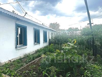 Отдельный дом · 3 комнаты · 70 м² · 6 сот., Гвардейская улица за 4.5 млн 〒 в Шахтинске