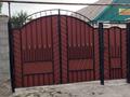 Отдельный дом · 4 комнаты · 120 м² · 10 сот., Бейбітшілік 10 — Напротив центрального стадиона за 7 млн ₸ в Бауыржан Момышулы