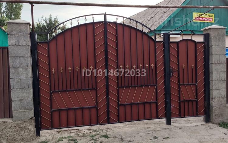 Отдельный дом · 4 комнаты · 120 м² · 10 сот., Бейбітшілік 10 — Напротив центрального стадиона за 7 млн ₸ в Бауыржан Момышулы — фото 2
