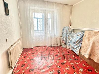 4-комнатная квартира, 84 м², 2/9 этаж, ул.назарбвева за 17.5 млн 〒 в Уральске