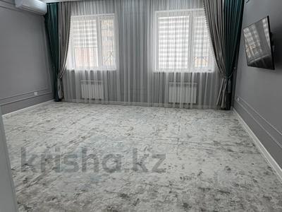 4-комнатная квартира · 136 м² · 2/5 этаж, 16-й мкр , 16-ш/а. 79 за 46.5 млн ₸ в Актау