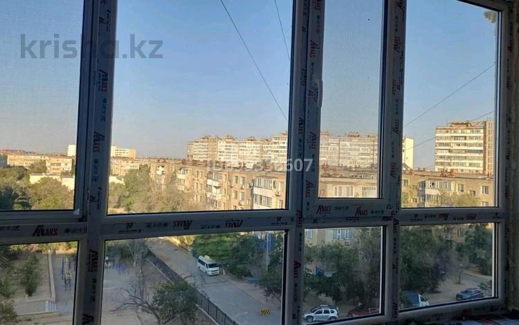 2-бөлмелі пәтер · 54 м² · 6/7 қабат, 11-й мкр 18 — Ынтымак, бағасы: 11.8 млн ₸ в Актау — фото 32