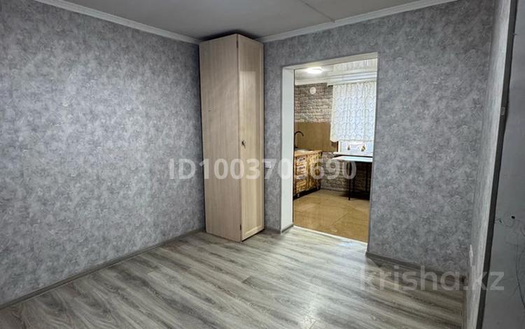 Үйдің бір бөлігі · 2 бөлме · 42 м², Жубанова 5, бағасы: 130 000 〒 в Талгаре — фото 2