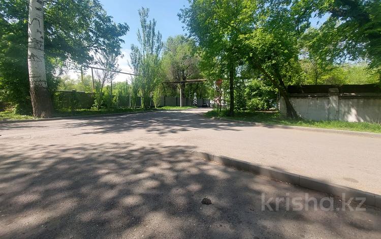 Еркін, кеңселер, дүкендер мен бутиктер, қоймалар, қоғамдық тамақтану орны, сұлулық салондары, фитнес және спорт, медорталықтар мен дәріханалар, білім орталықтары, ойын-сауық, кабинеттер және жұмыс орындары, студиялар · 160 м², бағасы: 950 000 ₸ в Алматы, Турксибский р-н — фото 2