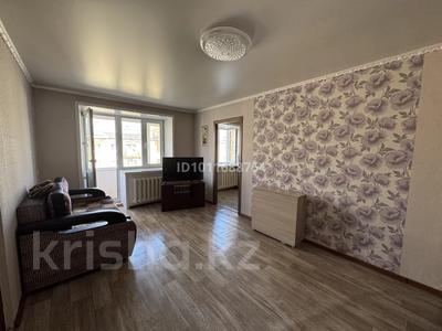 2-комнатная квартира · 43.8 м² · 4/4 этаж, Молодежная — Рядом 6 школа, детский сад за 5 млн 〒 в Алтае