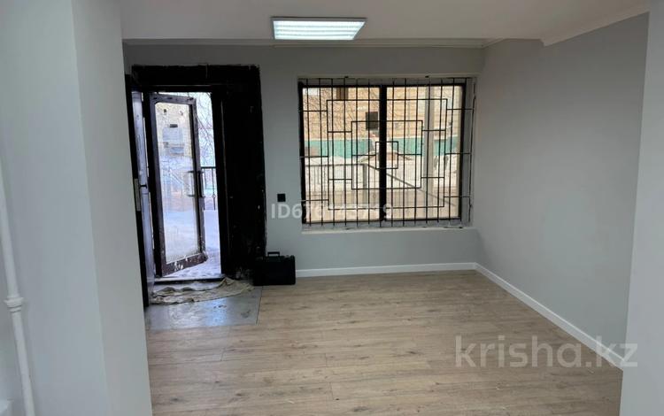 Свободное назначение, офисы, магазины и бутики, салоны красоты · 62.9 м² за 31 млн ₸ в Астане, р-н Байконур — фото 15