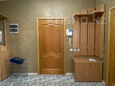 Пәтерлер в Астане: 2-бөлмелі пәтер · 62 м² · 11/12 қабат, Достык 14, бағасы: ~ 34 млн 〒 2-бөлмелі пәтер · 62 м² · 11/12 қабат, Достык 14, бағасы: ~ 34 млн 〒 в Астане, Есильский р-н