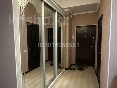 2-бөлмелі пәтер · 62 м² · 1/8 қабат, Нұрсая ш/а., Султанахмет Кожыков 4г, бағасы: 220 000 ₸ в Атырау, мкр Нурсая