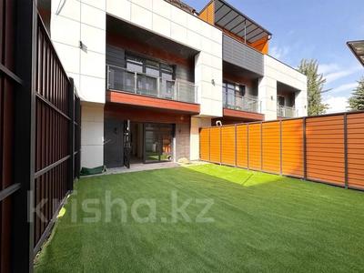 5-комнатная квартира · 370 м² · 3 этаж, мкр Горный Гигант, 4-я за 255 млн 〒 в Алматы, Медеуский р-н