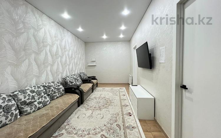 3-бөлмелі пәтер · 64.7 м² · 1/10 қабат, мкр Юго-Восток, Букетова 3/6, бағасы: 34.9 млн ₸ в Караганде, Казыбек би р-н — фото 2