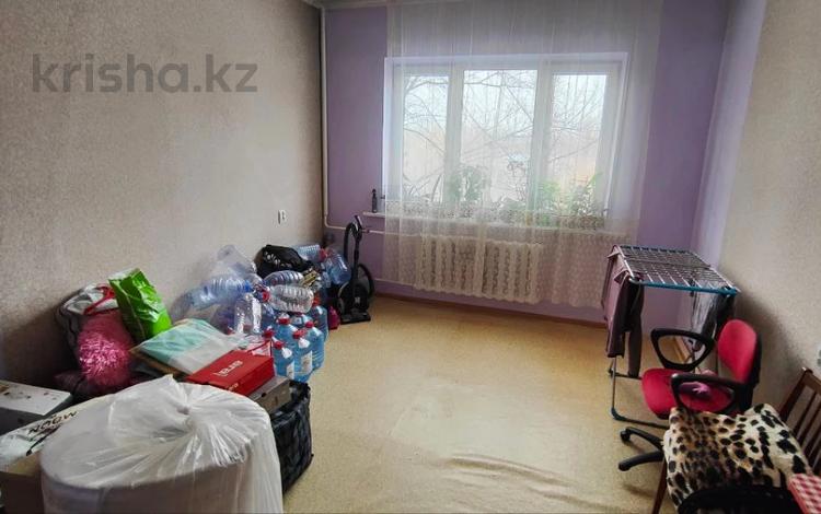 2-комнатная квартира, 53 м², 4/9 этаж, мкр Аксай-2 75 за 31.5 млн 〒 в Алматы, Ауэзовский р-н — фото 8