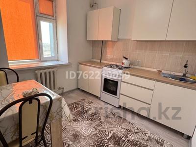 2-комнатная квартира · 58 м² · 1/5 этаж · помесячно, Мкр-н 2 левый берег — Левый берег за 120 000 〒 в 