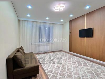 1-бөлмелі пәтер · 54 м² · 1/5 қабат, Алтын орда ш/а. 19/г — Пересечение ул. Тауелсиздик и Х.Досмухамедова, бағасы: 200 000 ₸ в Актобе, мкр. Алтын орда