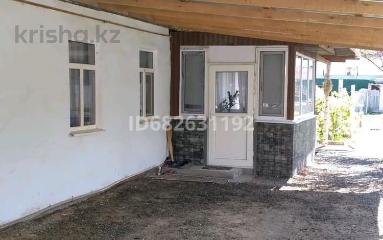 Отдельный дом · 3 комнаты · 85 м² · 8 сот., Ж. Танкыбаева за 20 млн 〒 в Атырау — фото 12