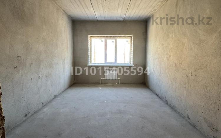 2-комнатная квартира · 73 м² · 3/5 этаж, мкр. Алтын орда 29а — возле Автотора за 17.8 млн ₸ в Актобе — фото 2
