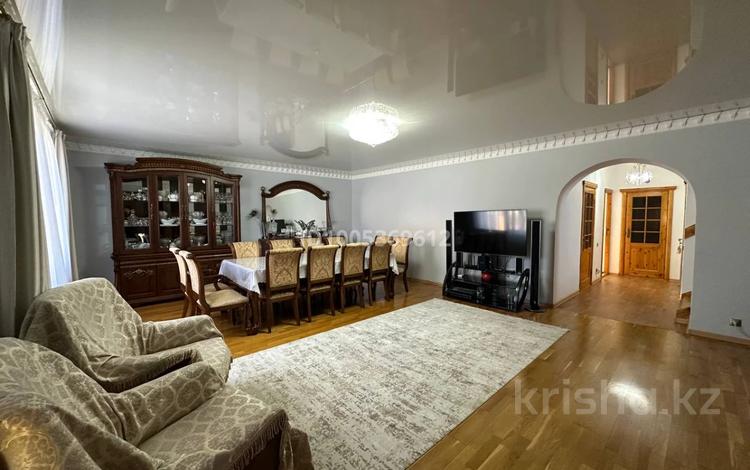 Отдельный дом · 4 комнаты · 150 м² · 10 сот., Кызылкум 4 за 96 млн ₸ в Астане — фото 2