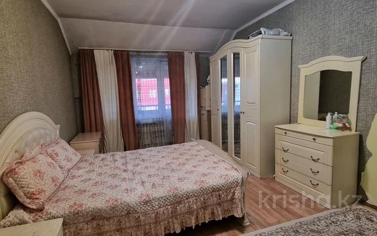 3-комнатная квартира, 107 м², 6/6 этаж, мкр Кокжиек