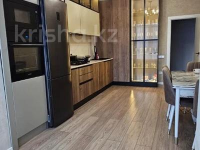 2-комнатная квартира · 77 м² · 3/5 этаж, Мангилик Ел 32а за 35 млн 〒 в Актобе