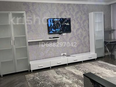 2-бөлмелі пәтер · 60 м² · 2/5 қабат, Казбек би 24 — В центре города, бағасы: 2 000 〒 в 