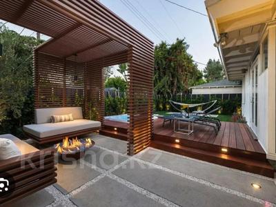 Отдельный дом · 5 комнат · 330 м² · 11 сот., мкр Кольсай за 230 млн 〒 в Алматы, Медеуский р-н