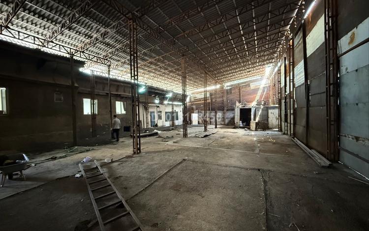 Еркін, кеңселер, қоймалар · 875 м², бағасы: 3 млн ₸ в Алматы, Алатауский р-н — фото 8
