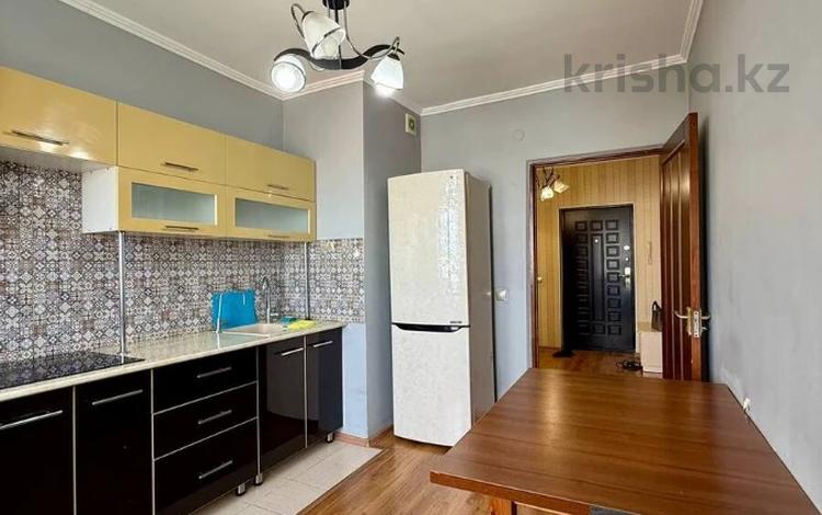 2-бөлмелі пәтер · 69.5 м² · 16/17 қабат, мкр Мамыр-1 — ТЦ Спутник, бағасы: 52 млн ₸ в Алматы, Ауэзовский р-н — фото 2