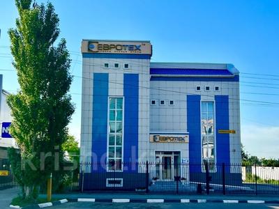 Свободное назначение, офисы, магазины и бутики, салоны красоты, медцентры и аптеки, образование, развлечения · 935.1 м² за 420 млн ₸ в Костанае