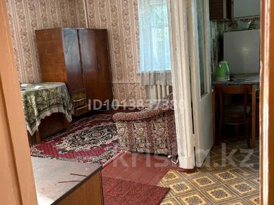 1-бөлмелі пәтер · 29.7 м² · 3/3 қабат, П-к Школьный 13, бағасы: 3.5 млн ₸ в Алтае