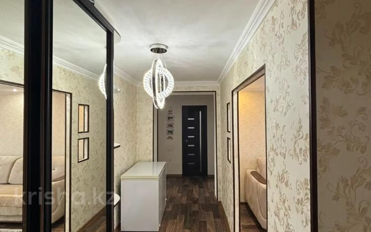 3-бөлмелі пәтер · 78 м² · 8/10 қабат, Жастар 43, бағасы: 42 млн ₸ в Усть-Каменогорске — фото 2