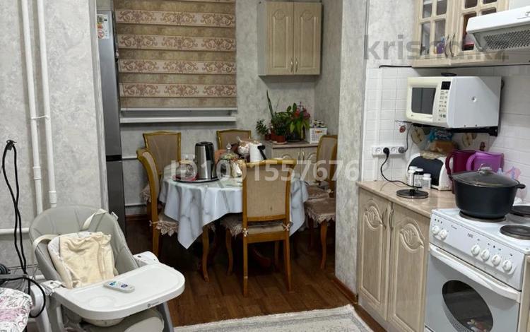 3-комнатная квартира · 80 м² · 4/5 этаж, Асылбекова 84 — Apt. 104 за 23 млн ₸ в Жезказгане — фото 4