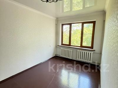 3-бөлмелі пәтер · 70 м² · 3/5 қабат, 8-шағынаудан, Мангельдина 30, бағасы: 27 млн ₸ в Шымкенте, Туран р-н