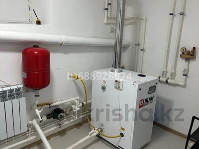 Отдельный дом · 8 комнат · 360 м² · 11 сот., мкр Атырау за 100 млн 〒