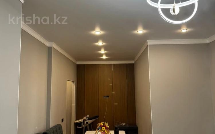 2-бөлмелі пәтер · 68 м² · 8/9 қабат, Микрорайон Асар 2 12/17, бағасы: 28 млн ₸ в Шымкенте — фото 2