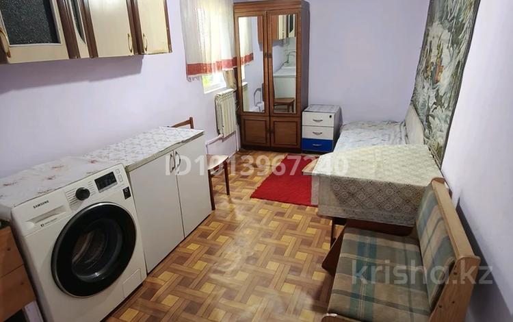 1 бөлме · 25 м², Достық ш/а., Садвакасова 190, бағасы: 70 000 ₸ в Алматы, Ауэзовский р-н — фото 2
