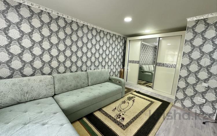 1-бөлмелі пәтер · 30 м² · 1/5 қабат, Старый город, Айтеке би — Пересечение улиц Ш. Уалиханова и Айтеке би, бағасы: 8 000 ₸ в Актобе — фото 2