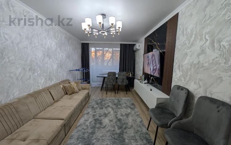 2-комнатная квартира · 43 м² · 3/5 этаж, Майкудук, Майкудук, 18й микрорайон 14 за 16.5 млн ₸ в Караганде, Алихана Бокейханова р-н — фото 2