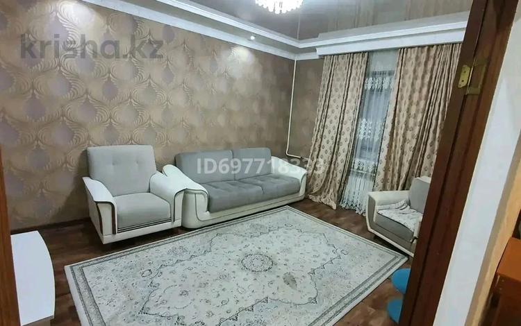 3-бөлмелі пәтер, 80 м², 10/12 қабат, Тамерлановское шоссе 1а, бағасы: 25 млн 〒 в Шымкенте, Абайский р-н — фото 2