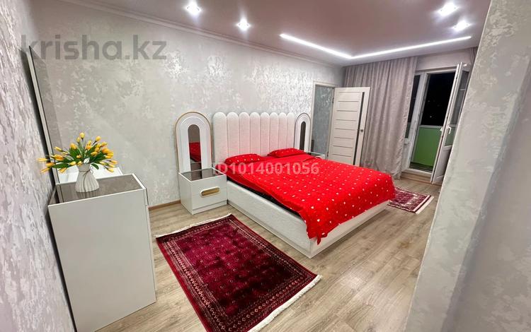 2-комнатная квартира · 48 м² · 3/5 этаж, Кабанбай Батыра 75/89 — Казахстанская за 15 000 ₸ в Талдыкоргане — фото 2