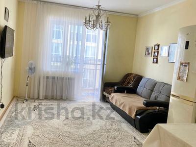 2-бөлмелі пәтер, 50 м², 15/18 қабат ай сайын, Кошкарбаева 56, бағасы: 200 000 〒 в Астане, Алматы р-н