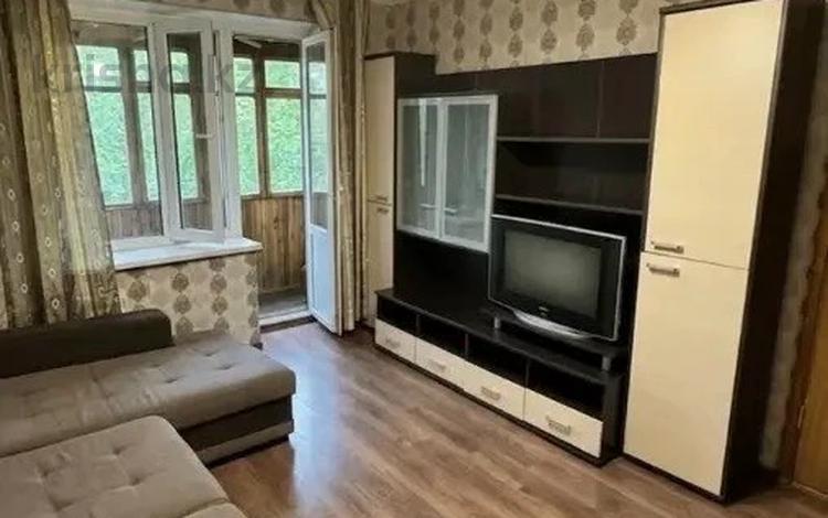 1-бөлмелі пәтер · 40 м² · 2/5 қабат, Толе би, бағасы: 33.5 млн ₸ в Алматы, Алмалинский р-н — фото 2