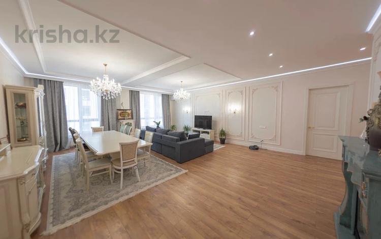 4-бөлмелі пәтер · 208 м² · 4/9 қабат, Туран 5/7, бағасы: 250 млн ₸ в Астане, Нура р-н — фото 2
