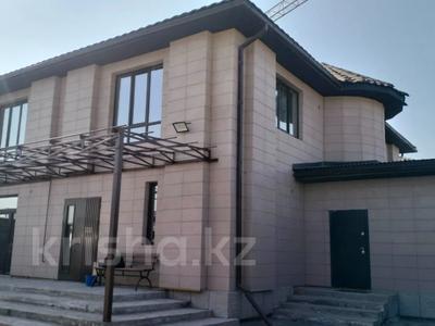 Отдельный дом · 6 комнат · 447 м², мкр Кайрат за 2.2 млн 〒 в Алматы, Турксибский р-н